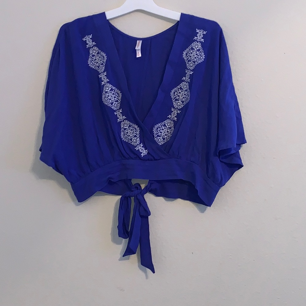 Blue & White Boho Cropped Tie Around Top